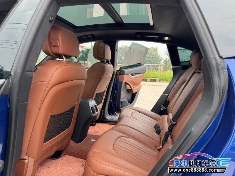 20年玛莎拉蒂Levante轿车抵押车出售