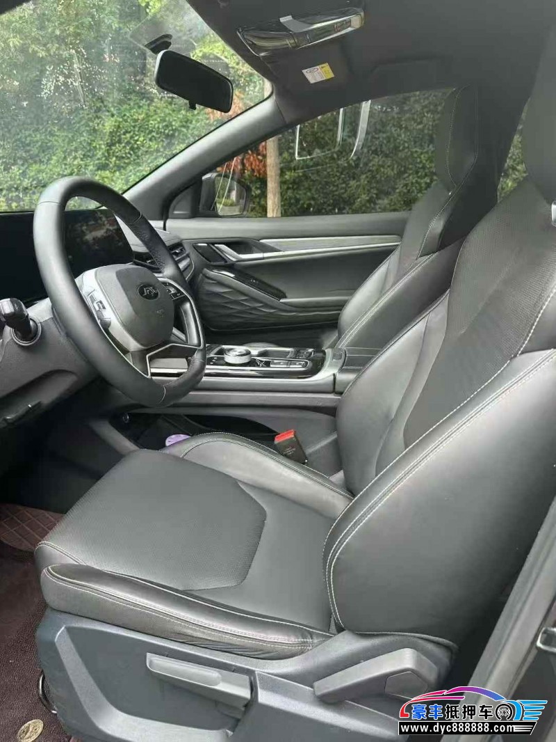 24年江淮QX轿车抵押车出售