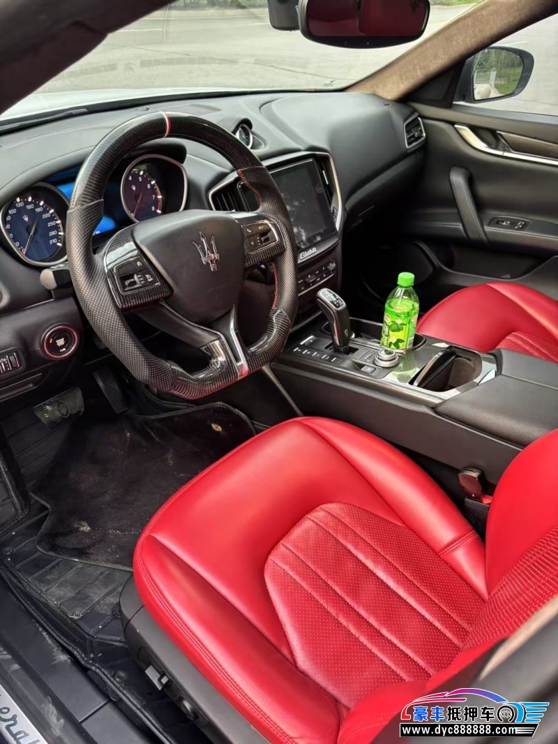 17年玛莎拉蒂Ghibli轿车抵押车出售