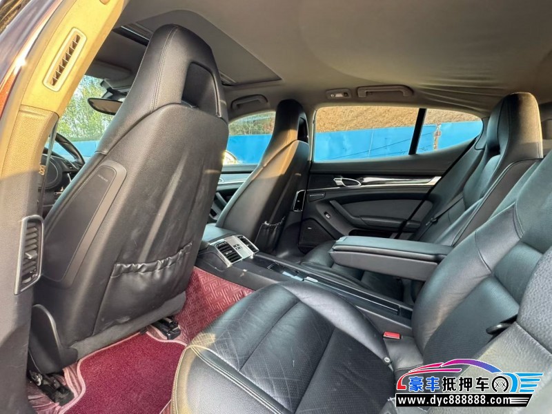 13年保时捷帕纳梅拉轿车抵押车出售