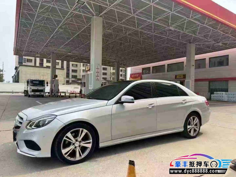 15年奔驰E轿车抵押车出售