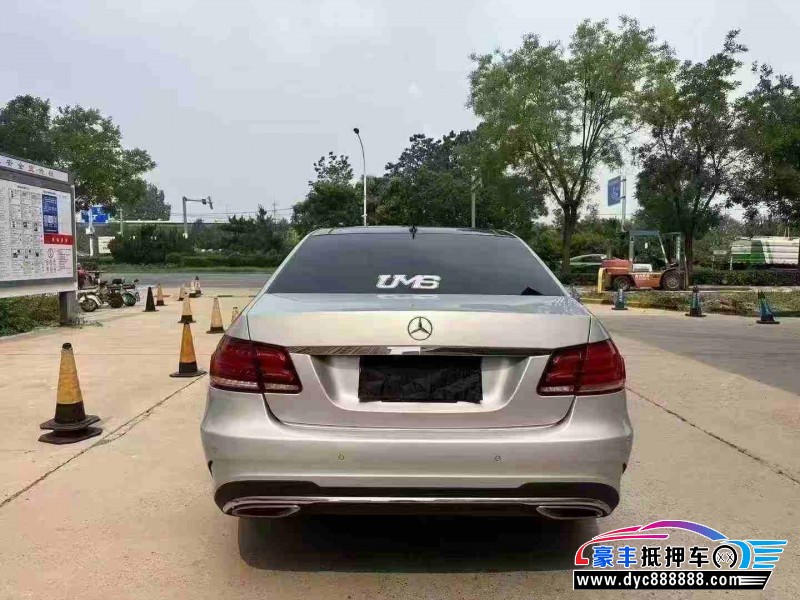 15年奔驰E轿车抵押车出售