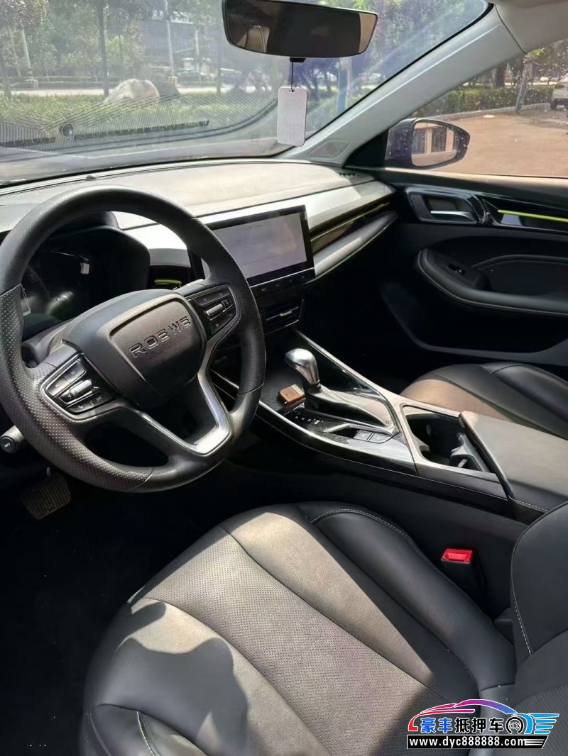 22年荣威i5轿车抵押车出售