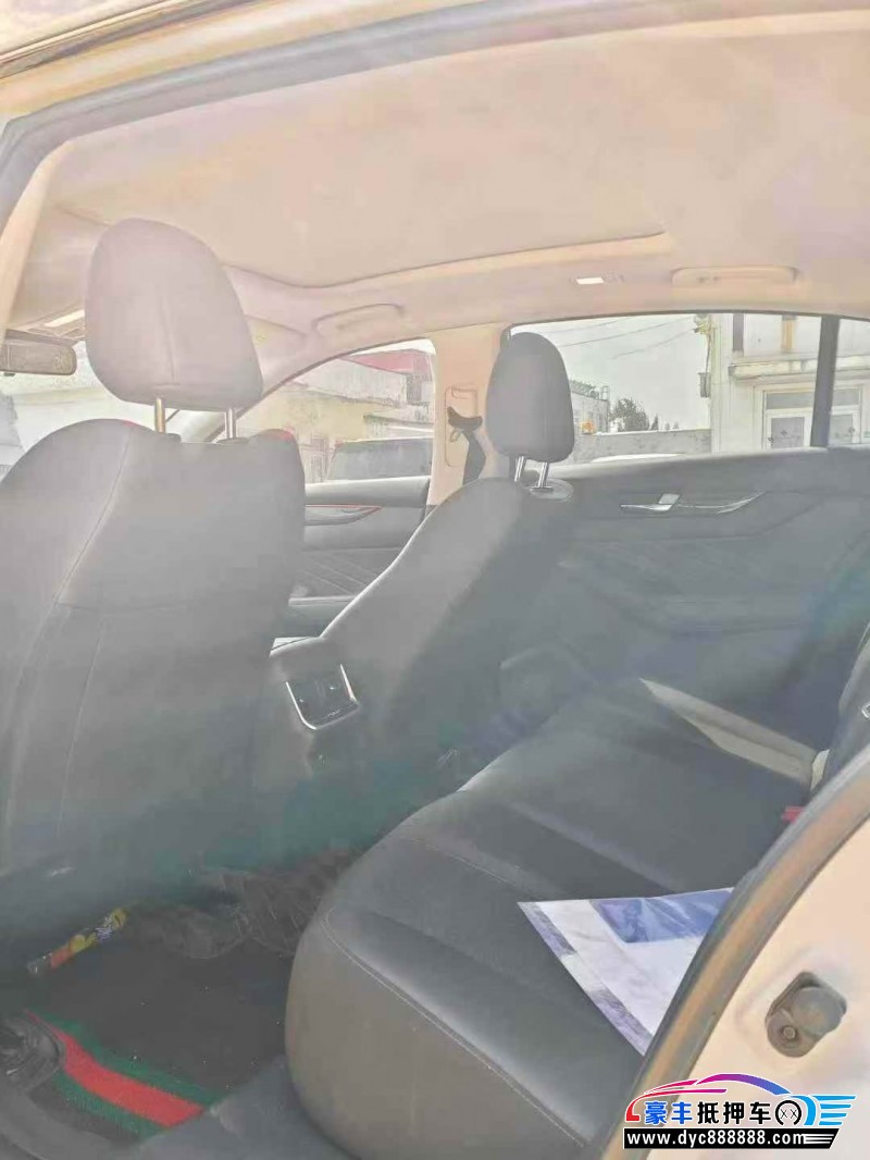 24年东风风神奕炫轿车抵押车出售