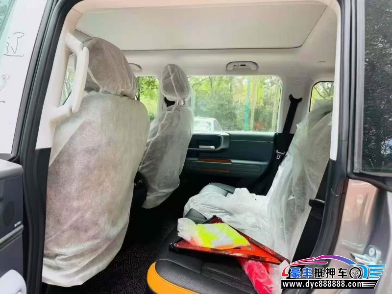 25年北京BJ40轿车抵押车出售