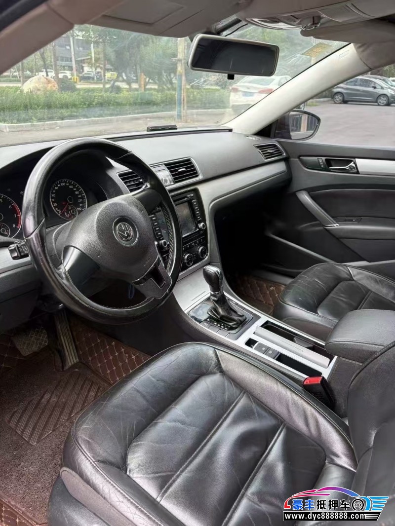 14年大众帕萨特轿车抵押车出售