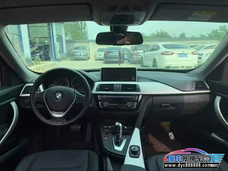 17年宝马3系轿车抵押车出售