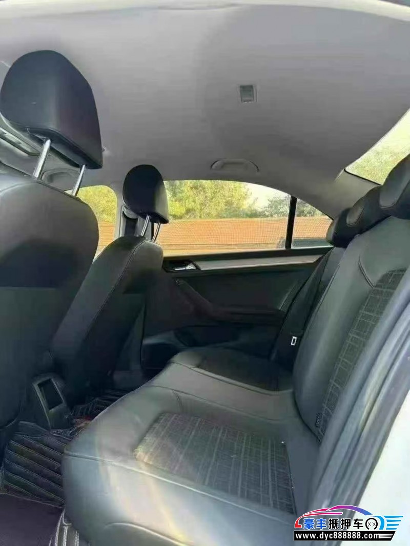 19年大众捷达轿车抵押车出售