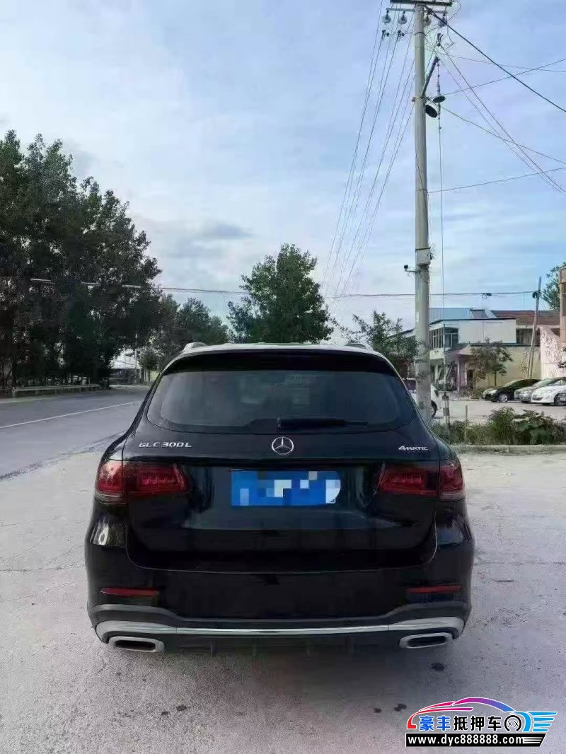 22年奔驰GLC轿车抵押车出售