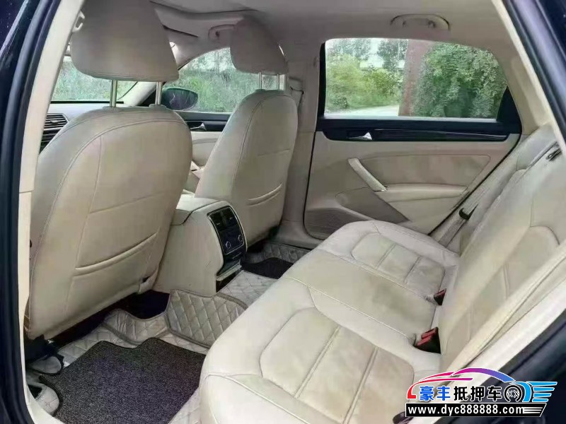 12年大众帕萨特轿车抵押车出售