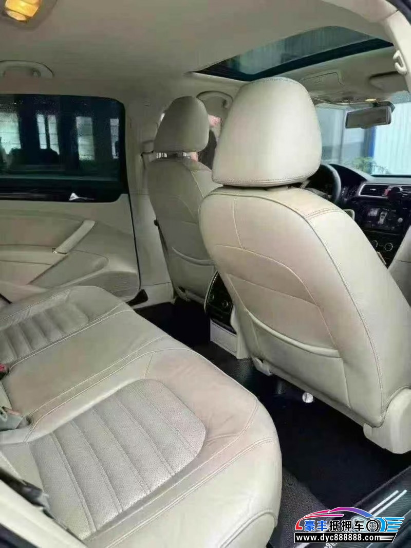 15年大众帕萨特轿车抵押车出售