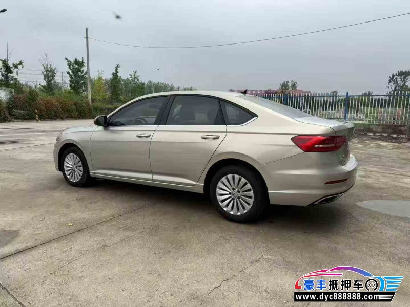 21年大众朗逸轿车抵押车出售