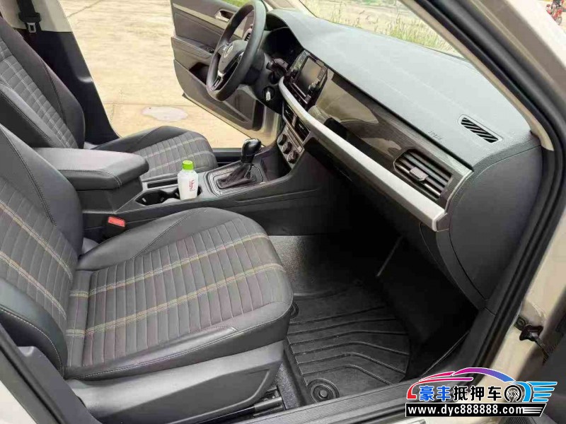 21年大众朗逸轿车抵押车出售