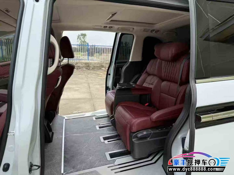 24年本田艾力绅轿车抵押车出售