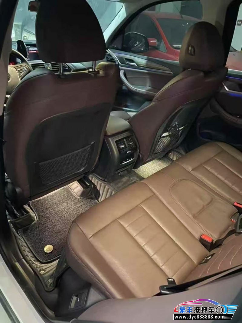 19年宝马X3轿车抵押车出售