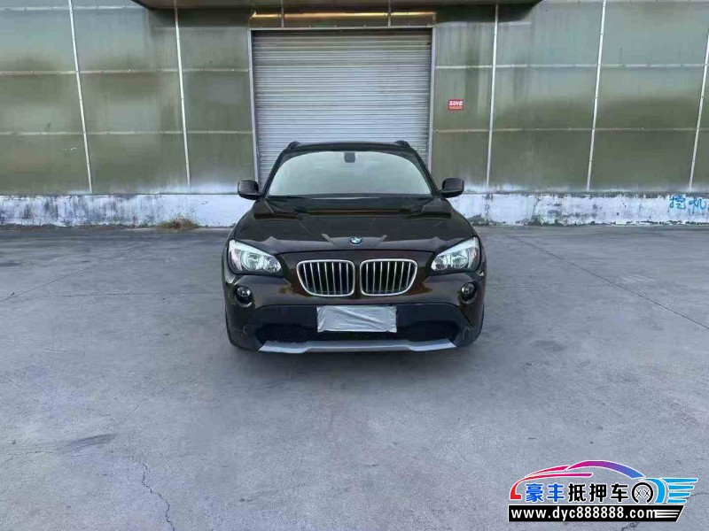 12年宝马X1轿车抵押车出售