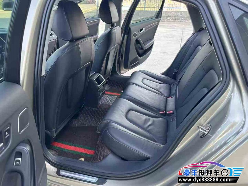 14年奥迪A4L轿车抵押车出售