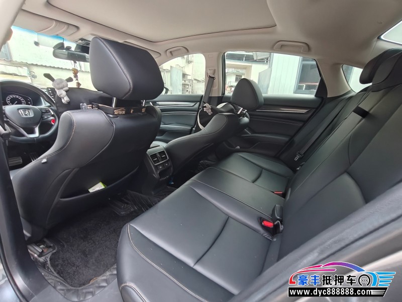 22年本田雅阁轿车抵押车出售