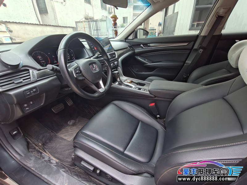 22年本田雅阁轿车抵押车出售