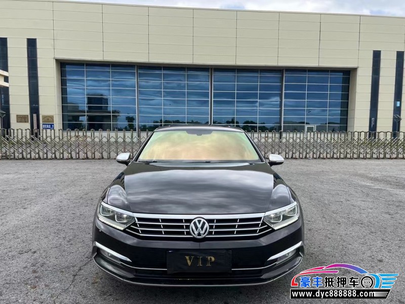 18年大众迈腾轿车抵押车出售