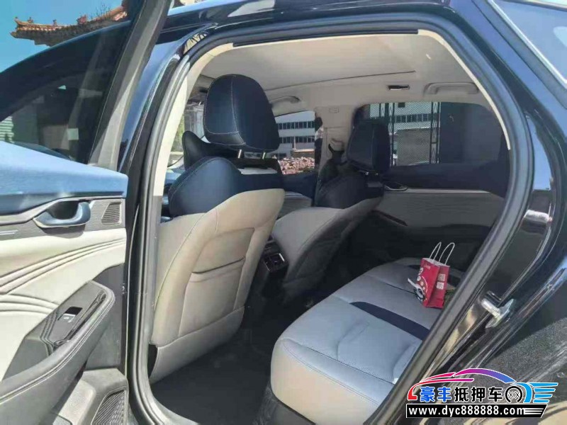 22年吉利星瑞轿车抵押车出售