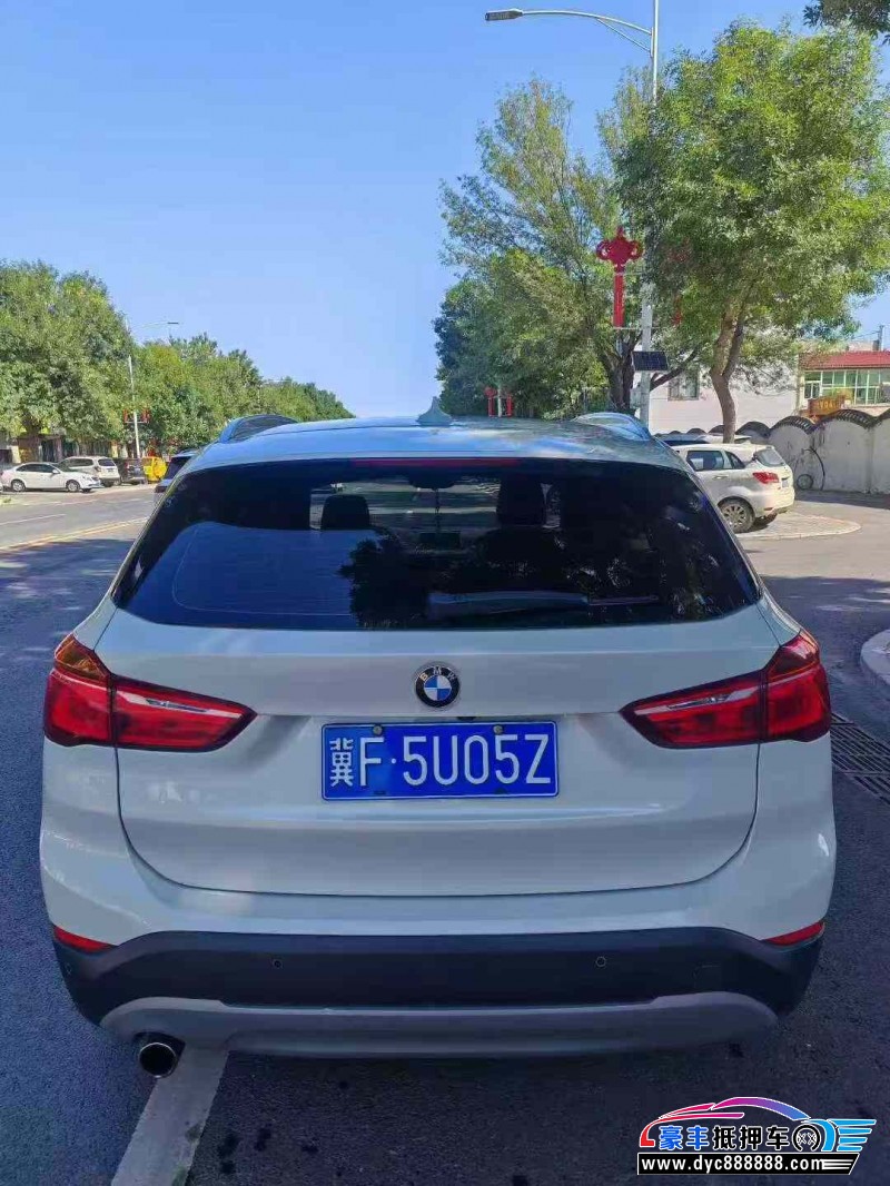17年宝马X1轿车抵押车出售