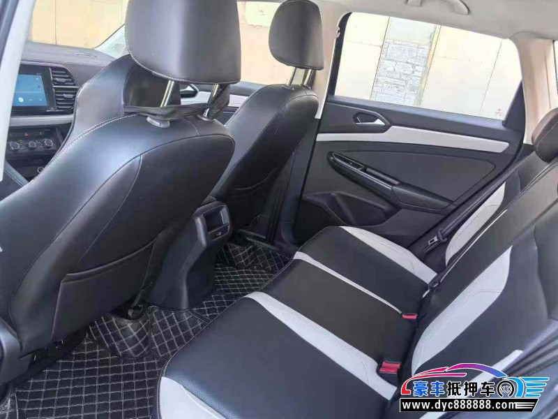 25年大众捷达轿车抵押车出售