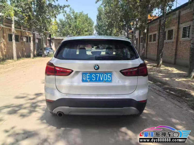 17年宝马X1轿车抵押车出售