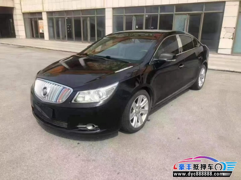12年别克君越轿车抵押车出售