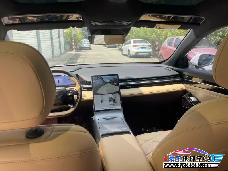 24年吉利银河L6轿车抵押车出售