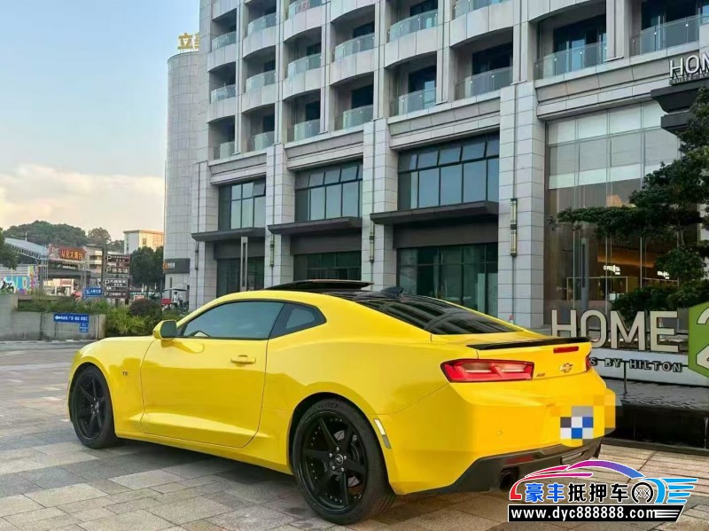 18年雪佛兰科迈罗轿车抵押车出售