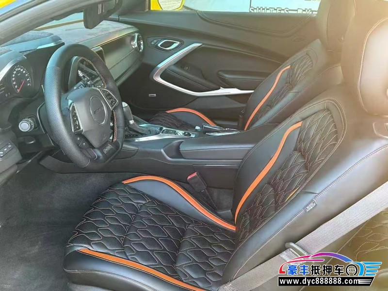 18年雪佛兰科迈罗轿车抵押车出售