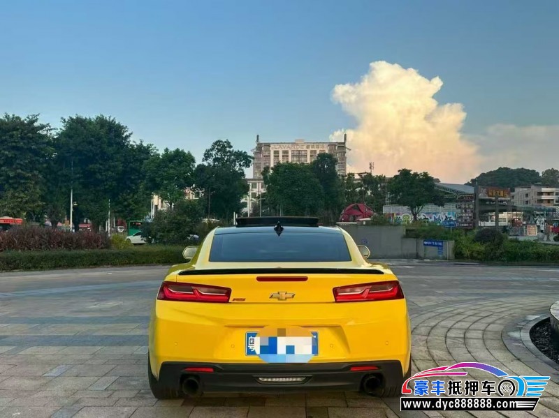 18年雪佛兰科迈罗轿车抵押车出售