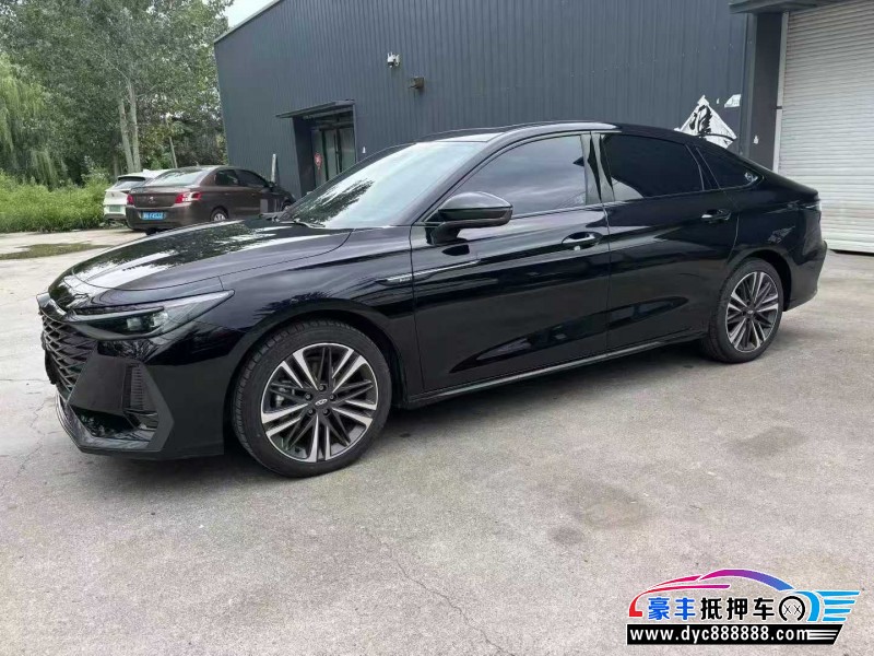 25年奇瑞艾瑞泽轿车抵押车出售