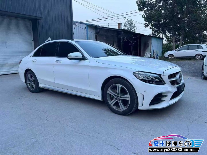 20年奔驰C轿车抵押车出售