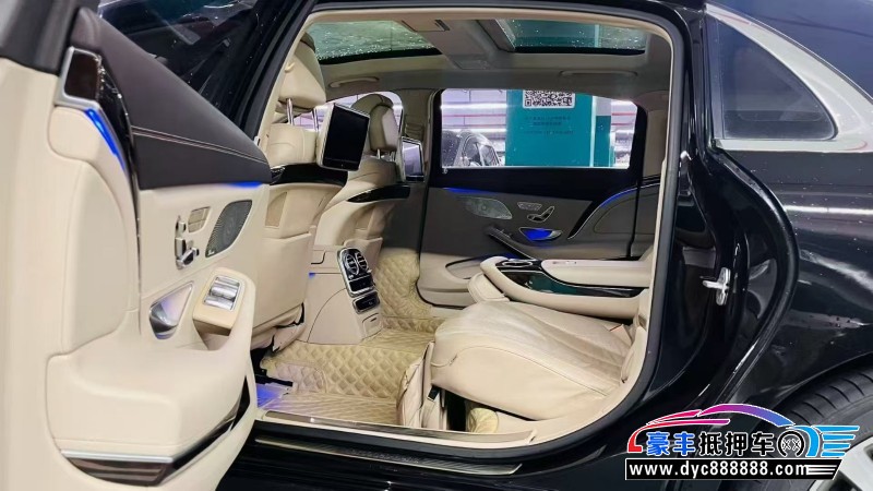 15年奔驰迈巴赫S级轿车抵押车出售