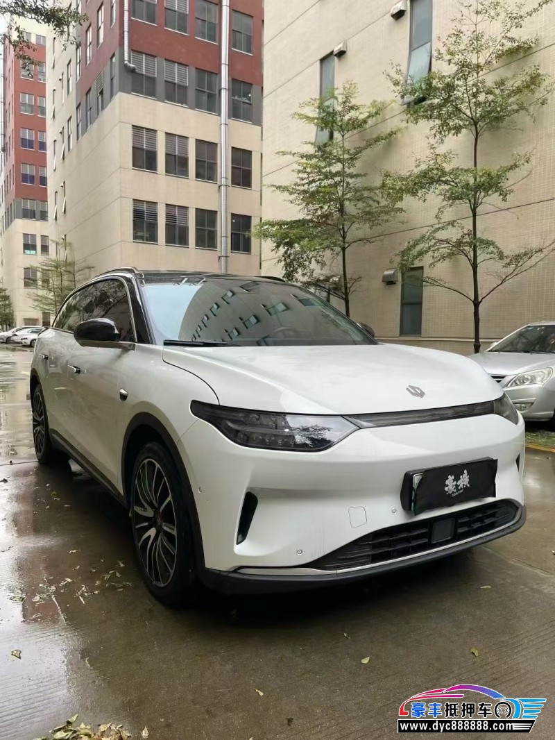 22年零跑C11轿车抵押车出售