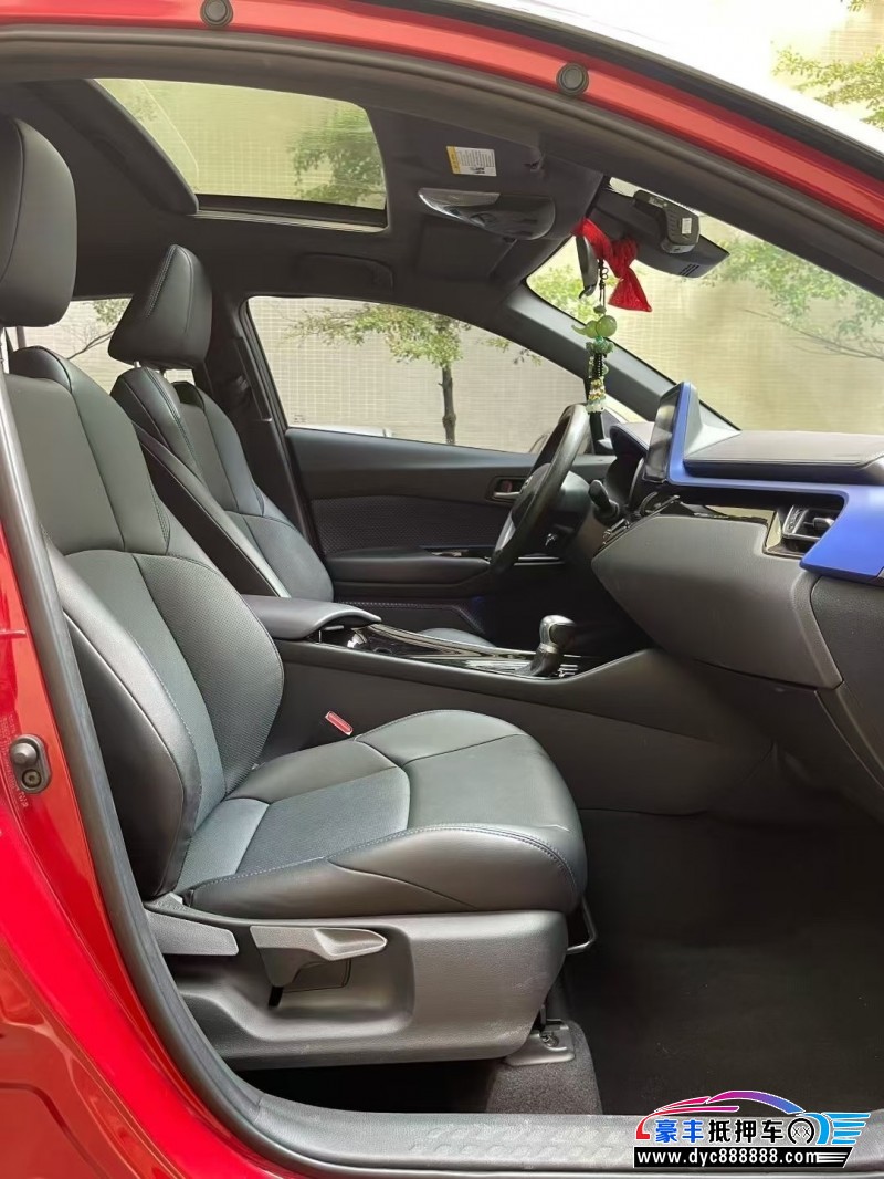 21年丰田C-HR轿车抵押车出售