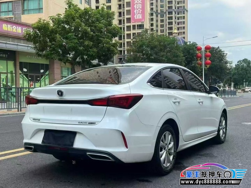 22年长安逸动轿车抵押车出售