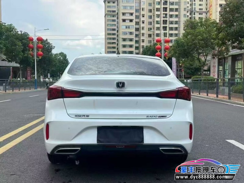 22年长安逸动轿车抵押车出售