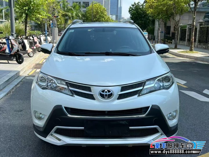 16年丰田RAV4轿车抵押车出售