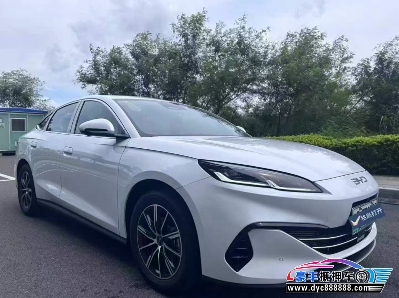 25年比亚迪海豹轿车抵押车出售