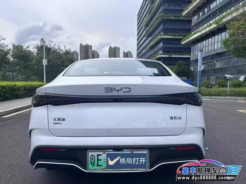 25年比亚迪海豹轿车抵押车出售