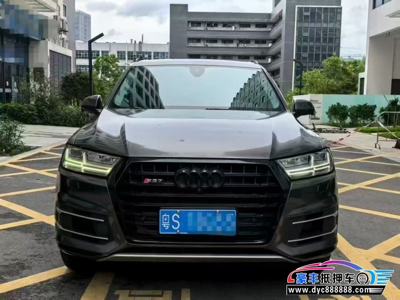 18年奥迪Q7轿车抵押车出售