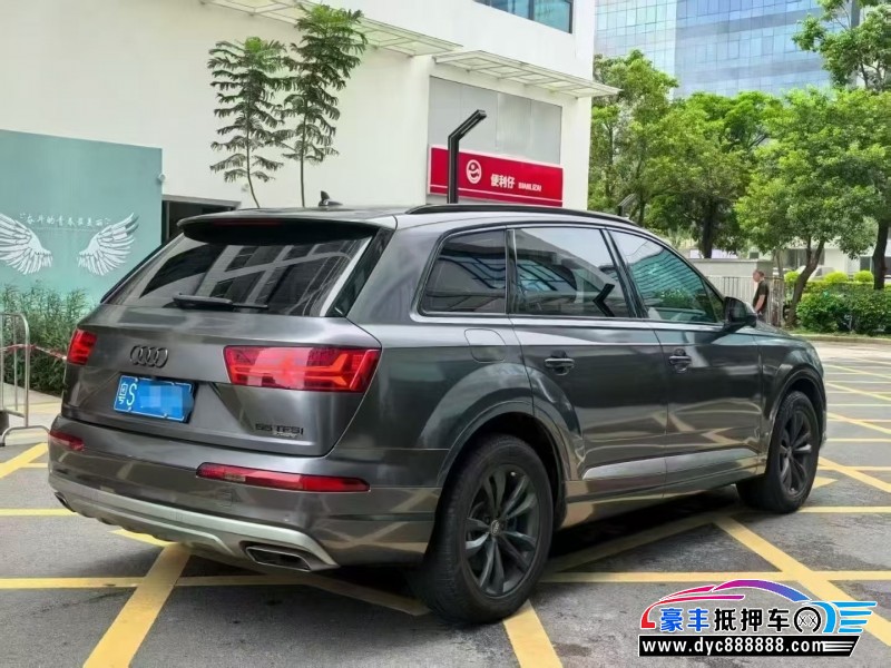 18年奥迪Q7轿车抵押车出售