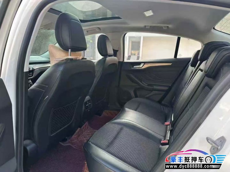 19年福特福克斯轿车抵押车出售