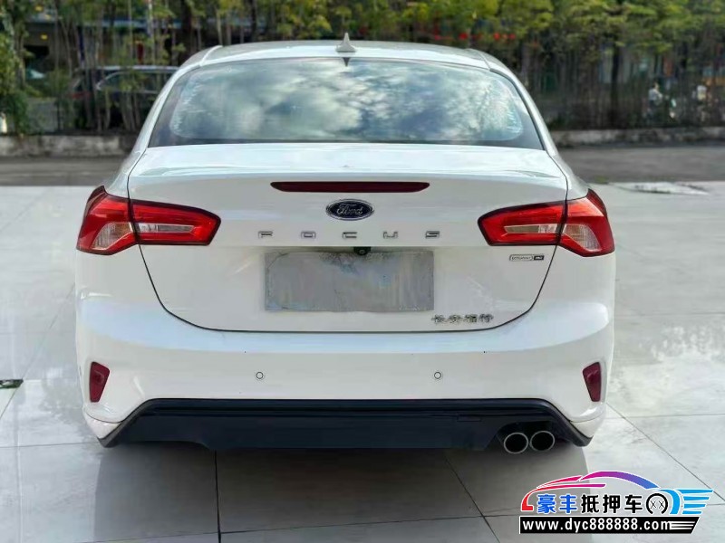 19年福特福克斯轿车抵押车出售