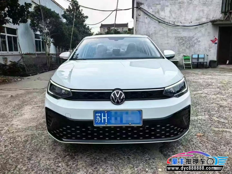 25年大众朗逸轿车抵押车出售