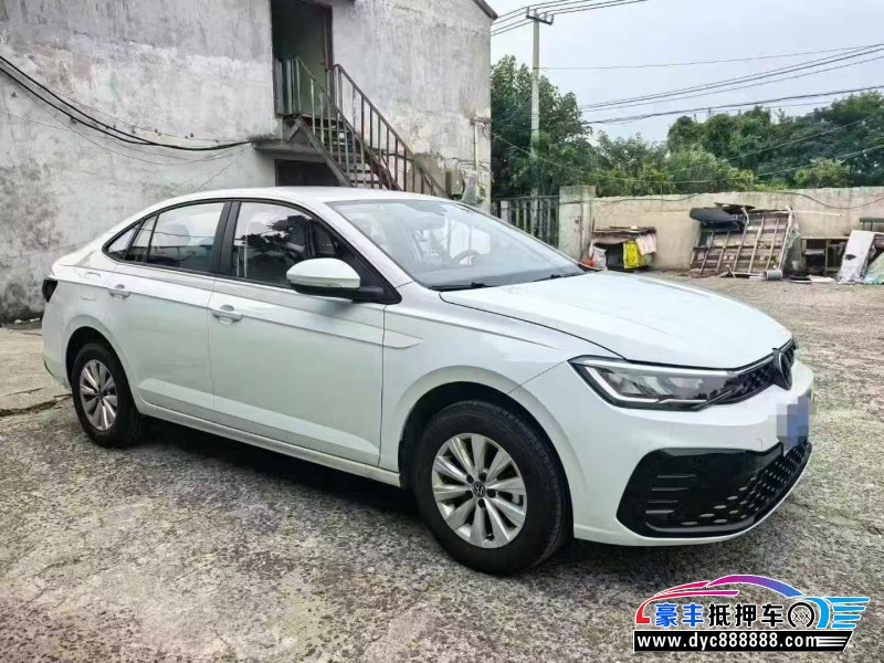 25年大众朗逸轿车抵押车出售