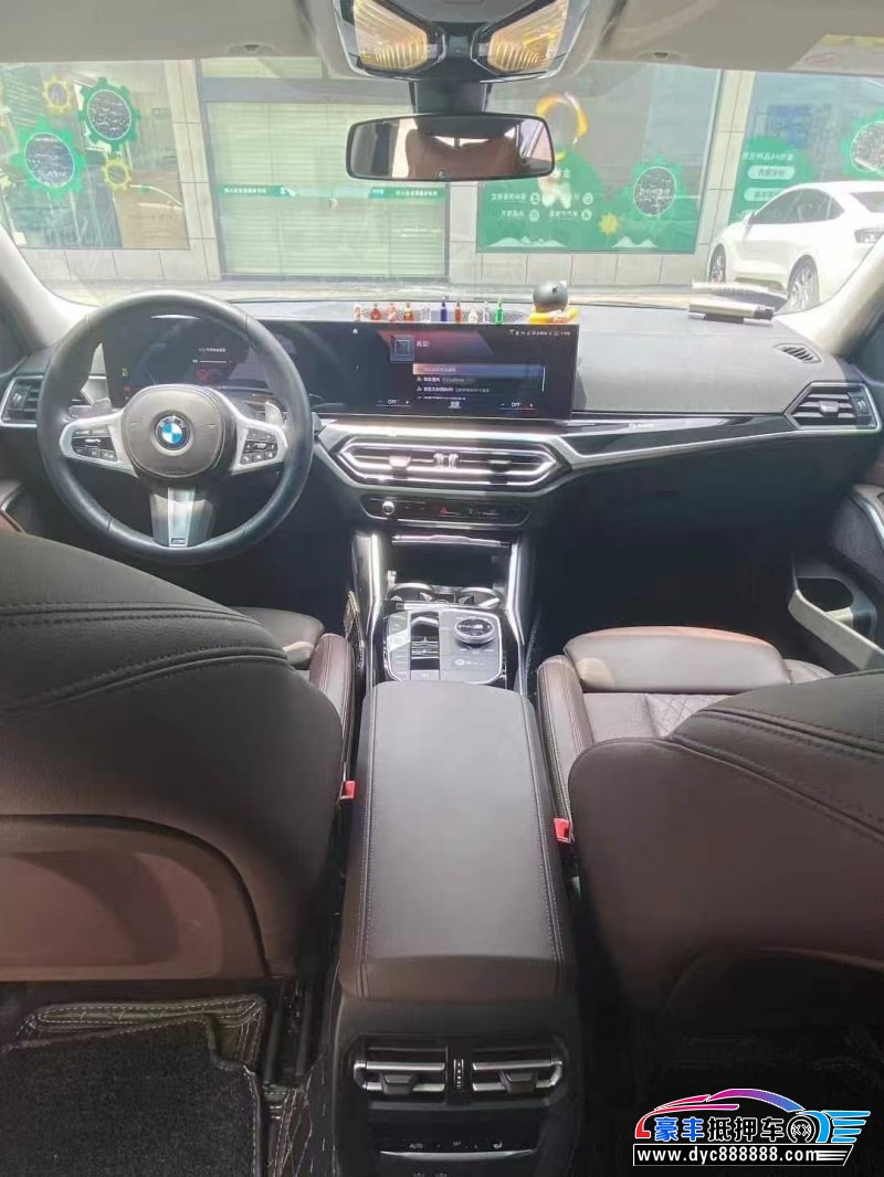 23年宝马3系轿车抵押车出售